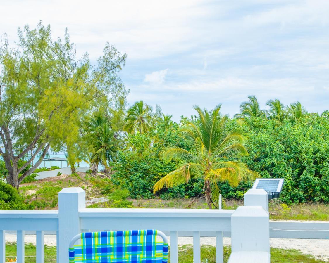 Sheer Bliss Beachview Apt #1 George Town Exterior foto
